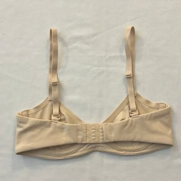 Skims Bra 30A Sand - Picture 2 of 2
